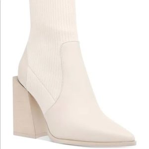 Tackle Bone Leather Booties- Steve Madden. Size 8